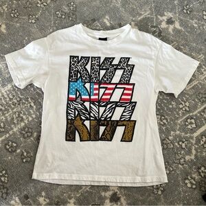 VICI Collection KISS graphic tee